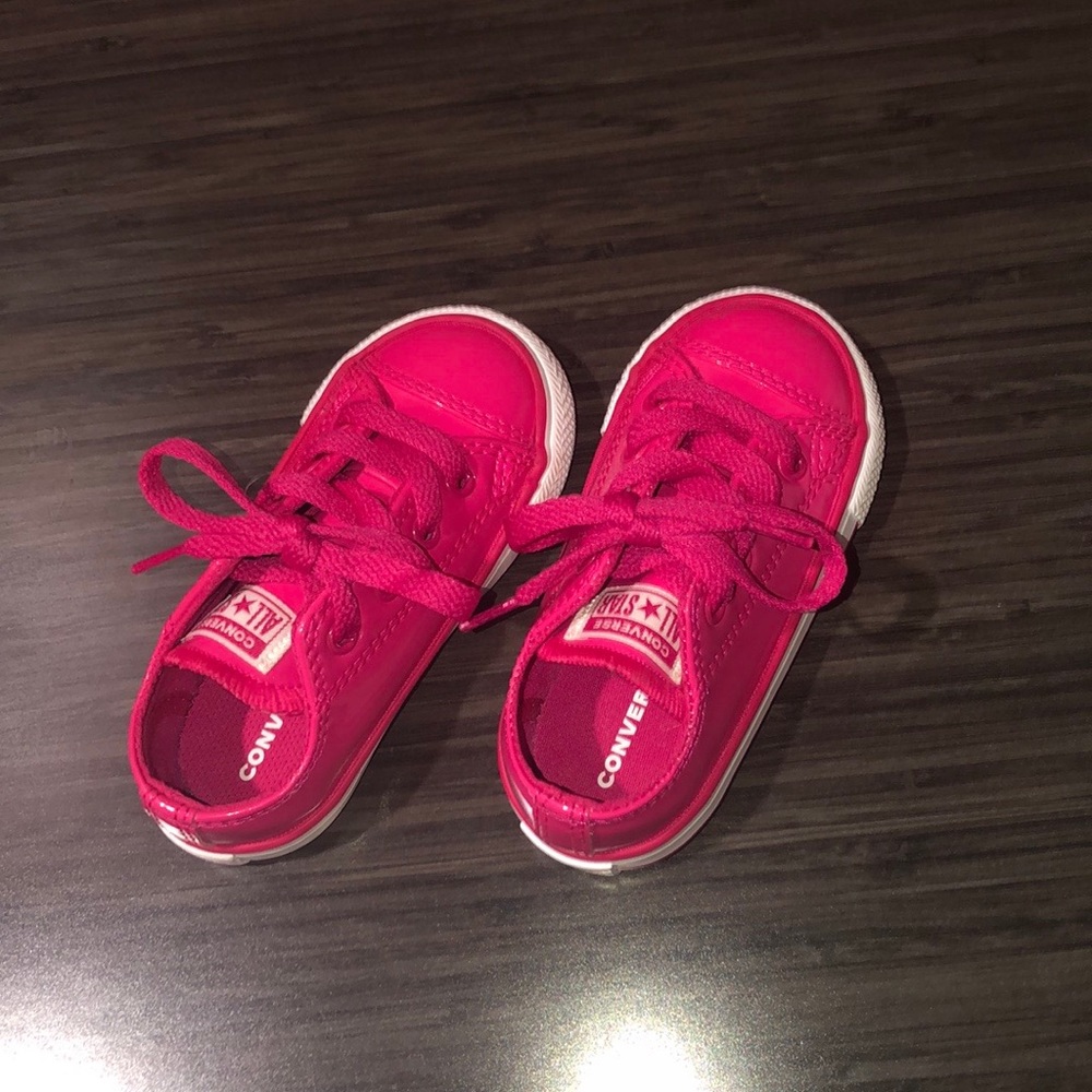 Toddler infant converse...like new